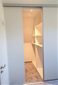 schrank-begehbar-02